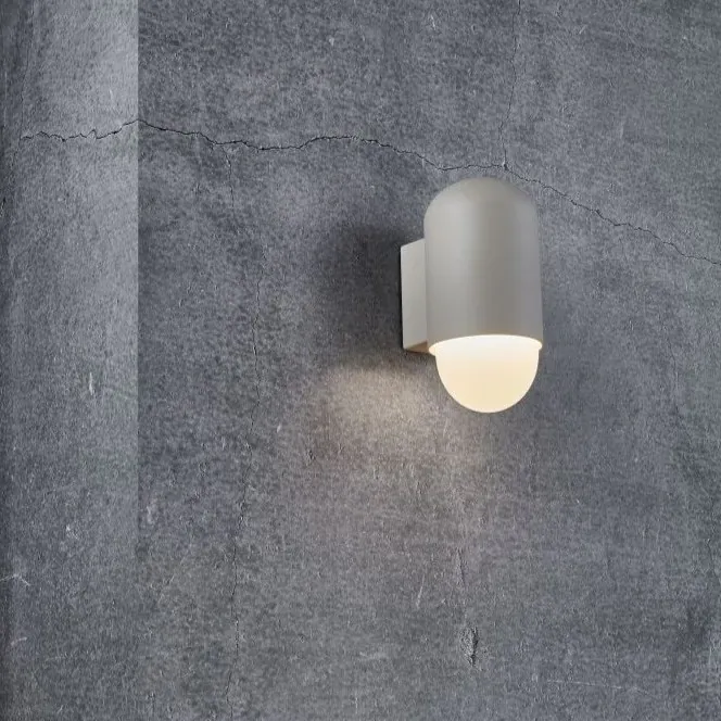vägglampa i trappan vägglampa i trappan